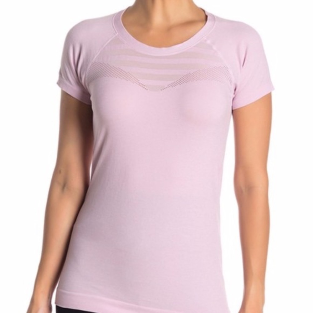 Z By Zella Move Thru Short Sleeve Seamless athletic Tee shirt✨